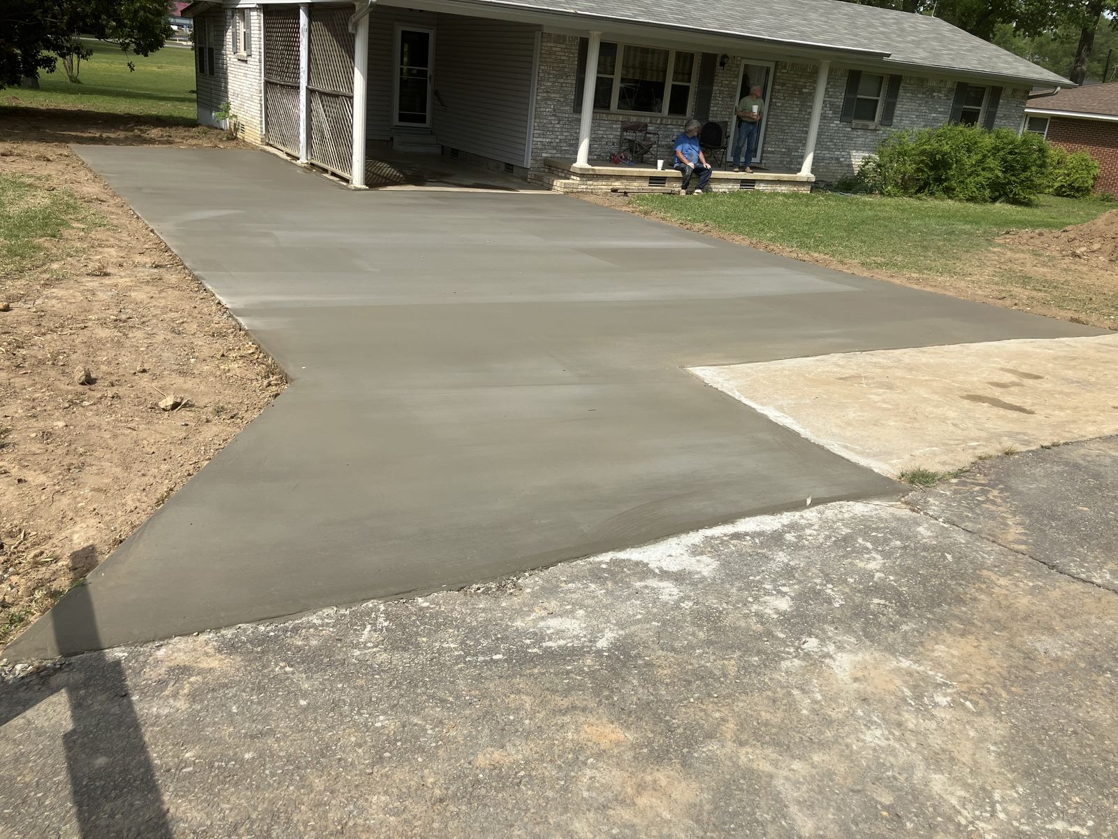 Concrete driveway replacement in Cabot, AR
